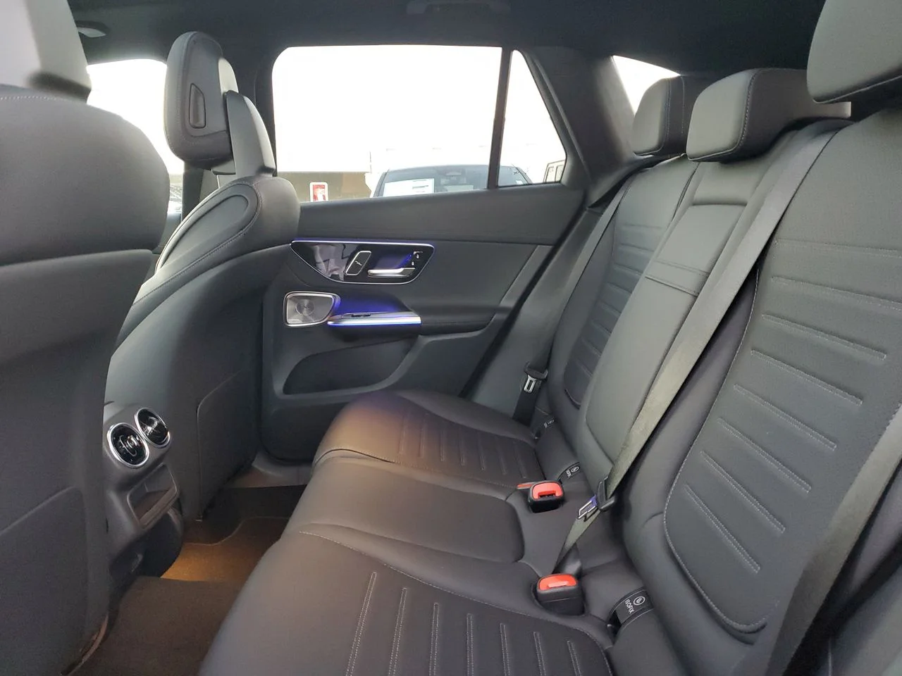 New 2026 Graphite Grey Metallic Mercedes-Benz GLC 300 image 10