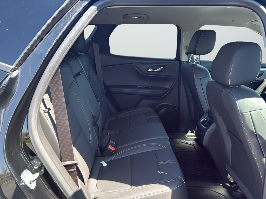 Used 2024 Black Chevrolet LT image 14