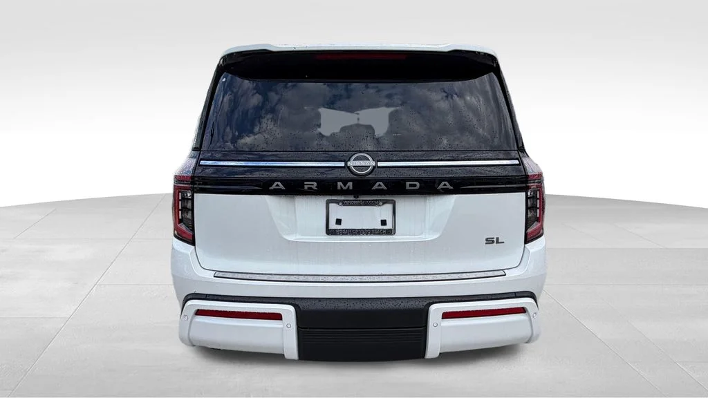 New 2026 White Nissan SL image 7