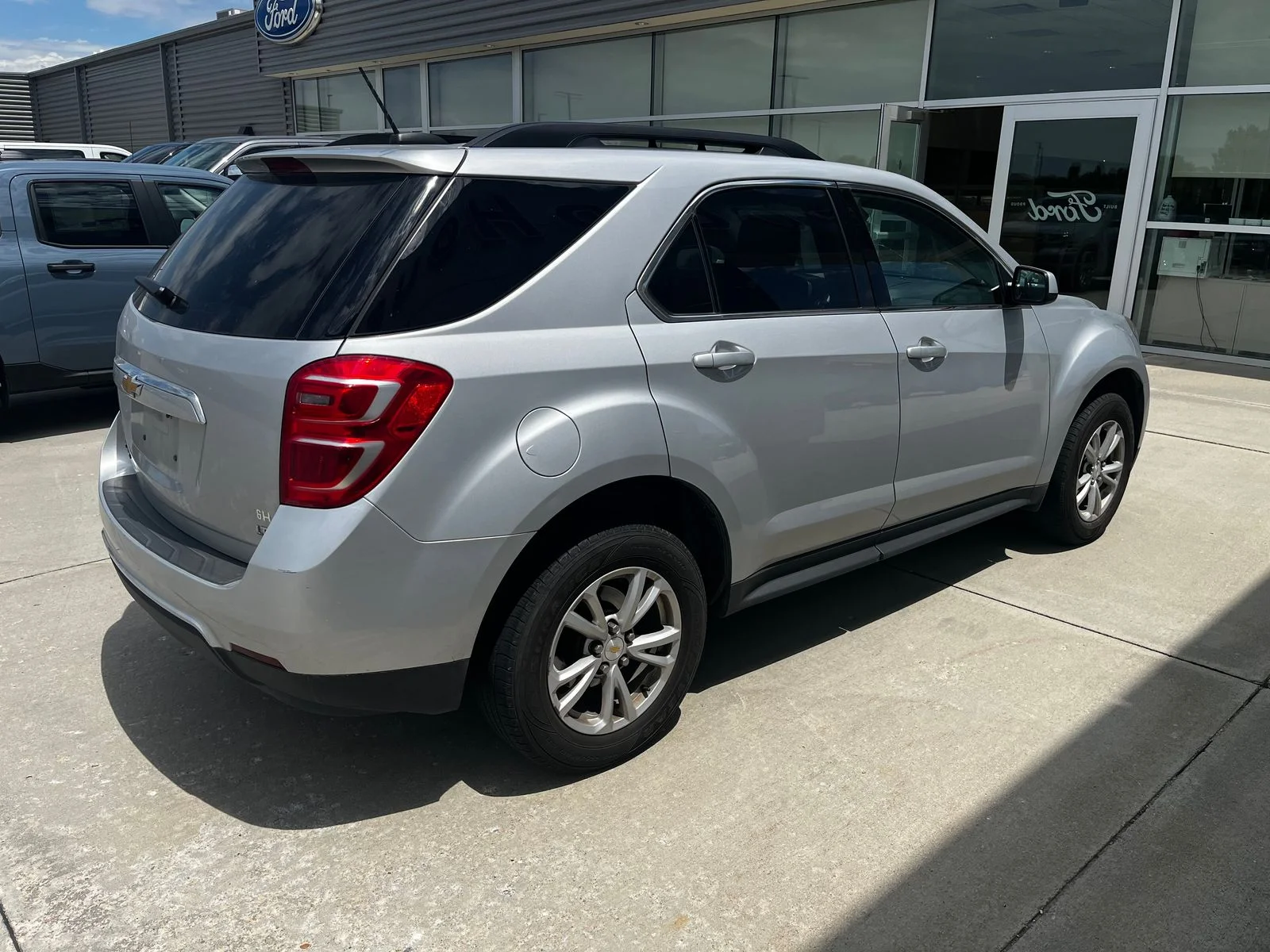 Used 2017 Silver Chevrolet LT image 3