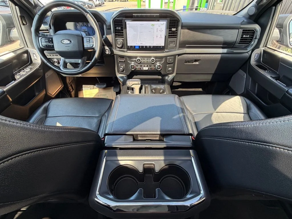 Used 2024 Black Ford XLT image 11