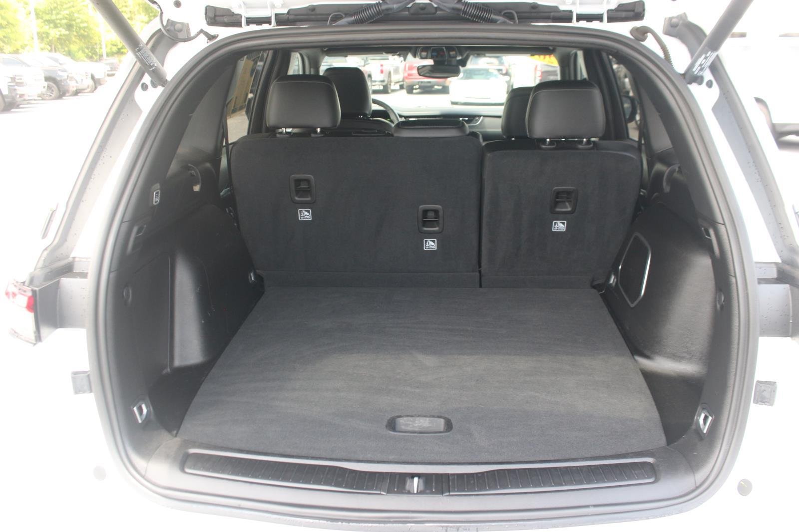 Used 2024 White Jeep 4x4 image 11