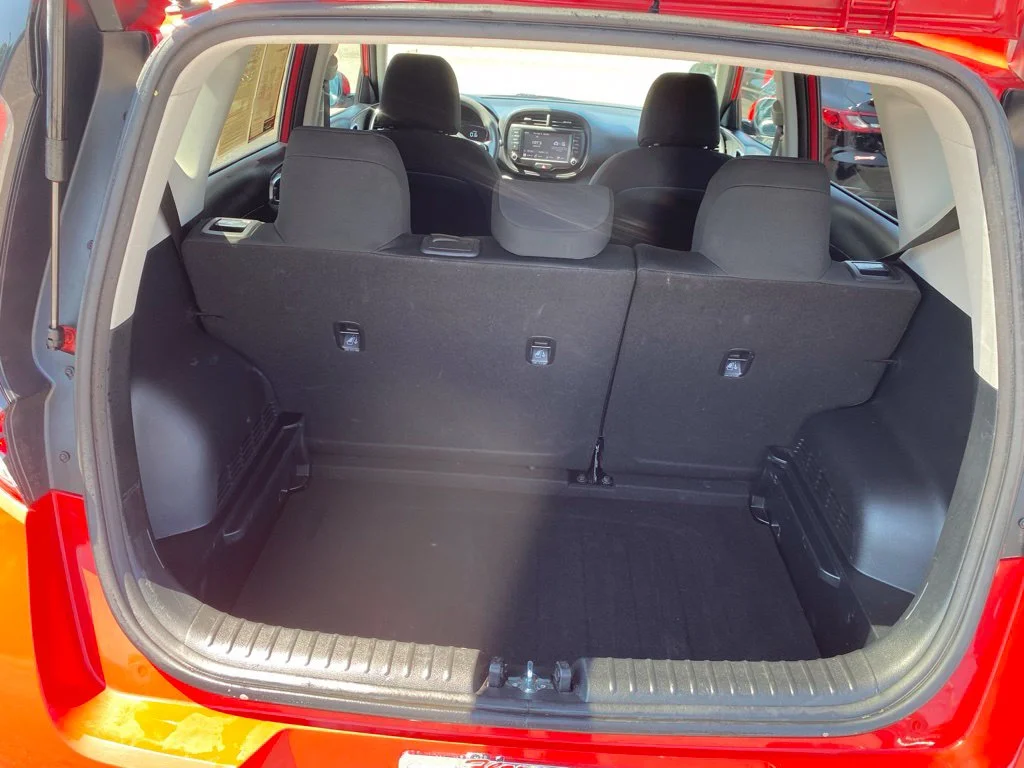 Used 2023 Red Kia LX image 10