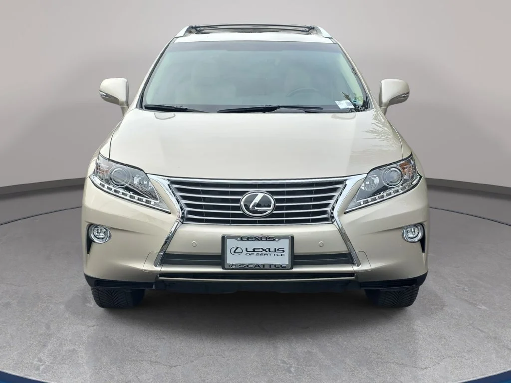 Used 2015 Beige Lexus 350 image 3