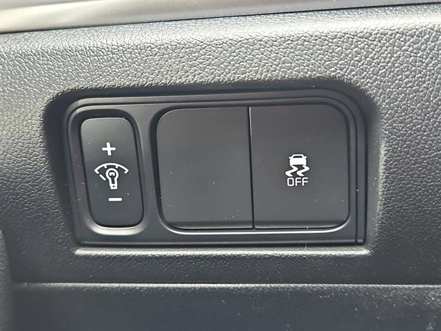 2025 Kia Sorento S - Photo 57