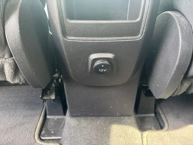 Used 2014 Red Ford SE image 23