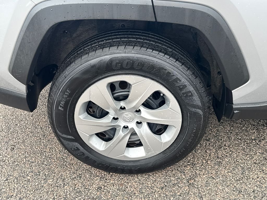 Used 2019 Silver Toyota LE image 39