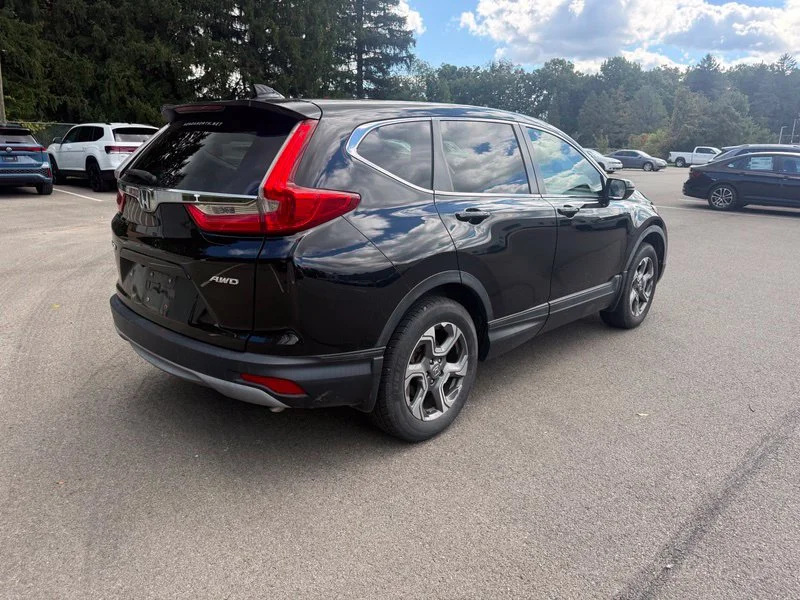 Used 2018  Honda EX image 13