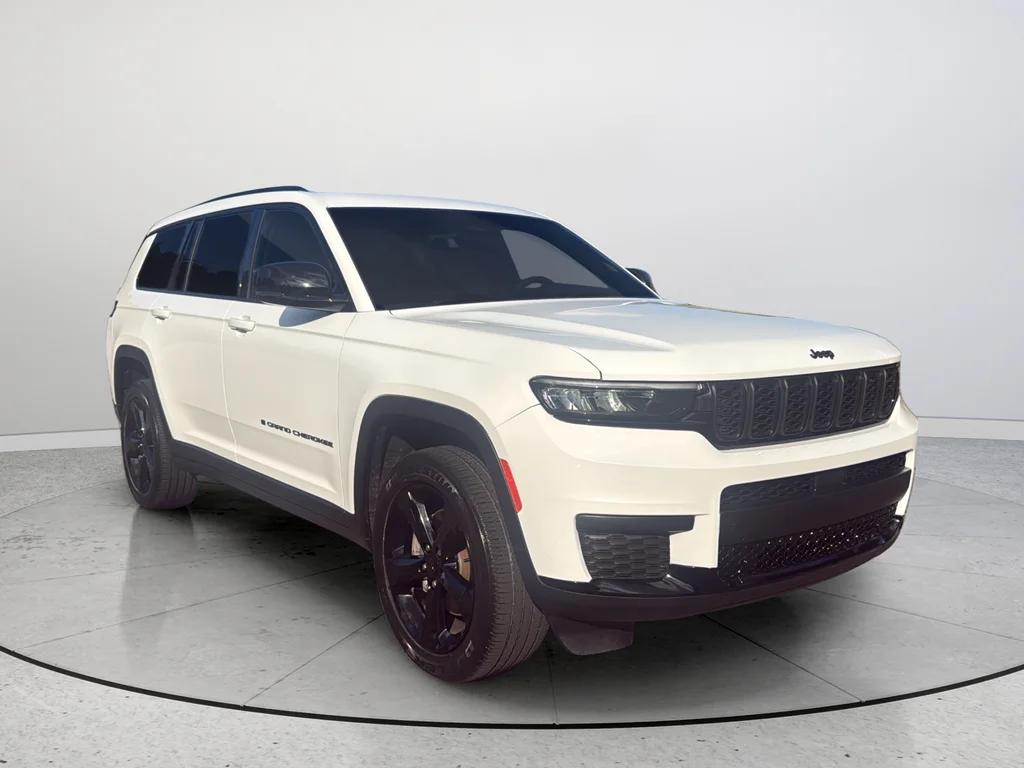 2023 Jeep Grand Cherokee L Altitude 4x4's photo
