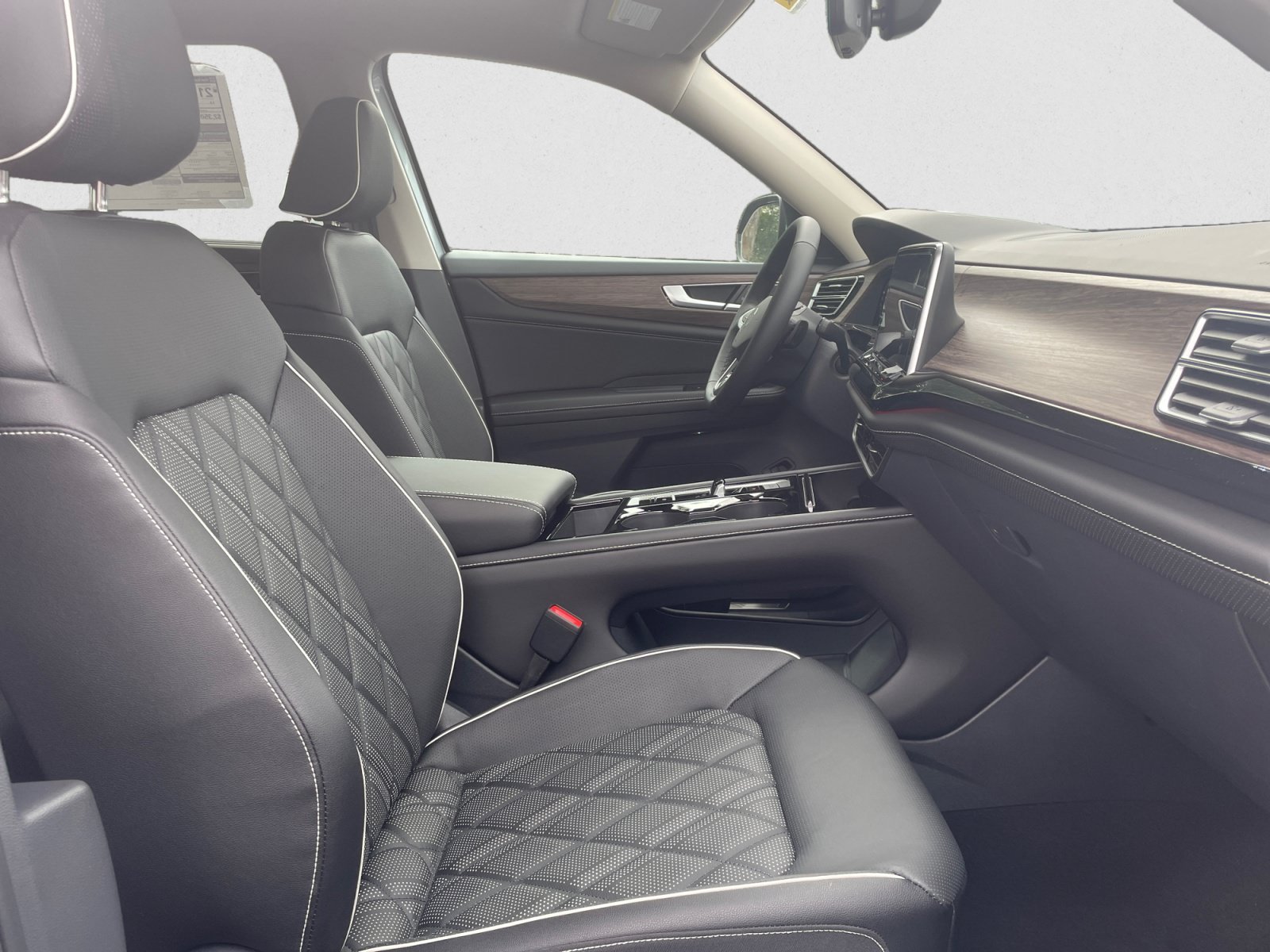 New 2026 Silver Volkswagen 2.0T SEL Premium R-Line image 15