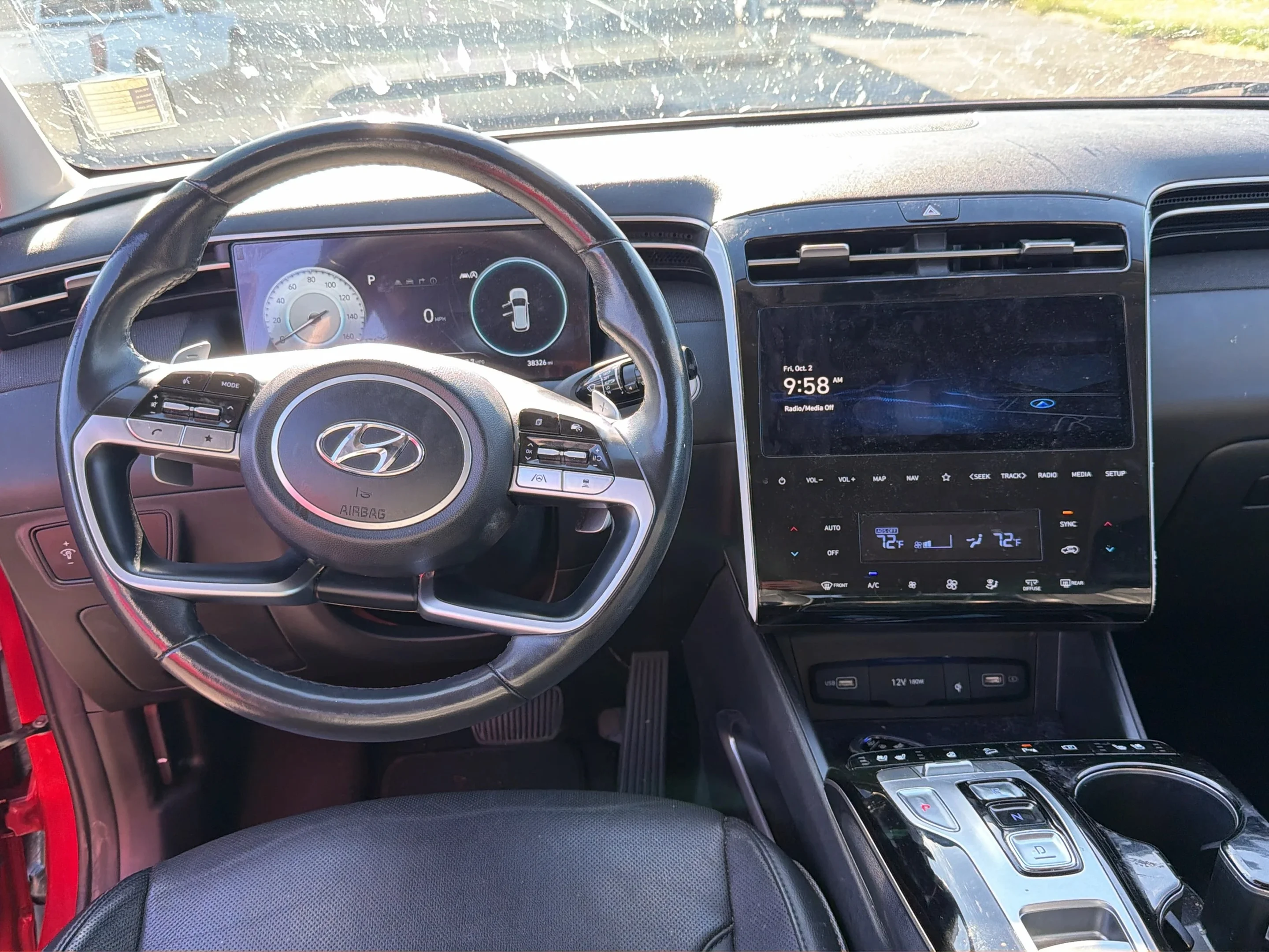 2022 Hyundai Tucson Limited - Photo 10