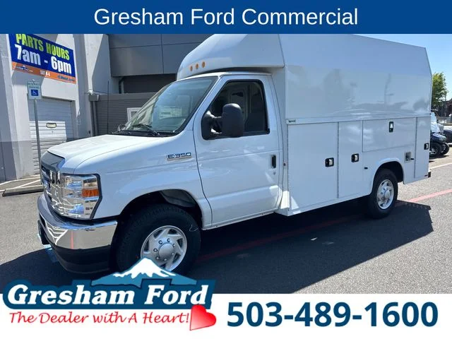 2025 Ford E-350SD Base