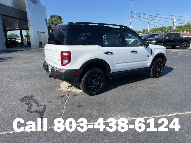 New 2026 Oxford White Ford Badlands® image 3