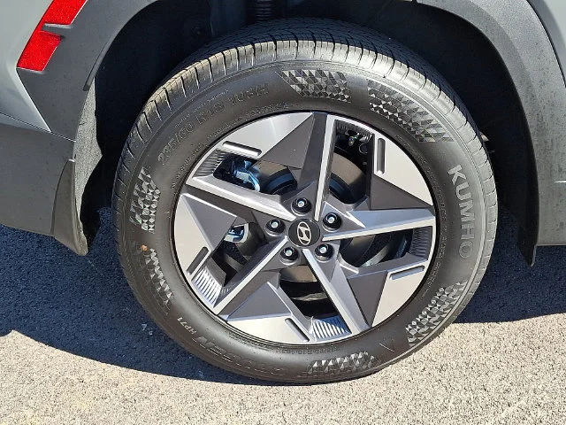 New 2026 Gray Hyundai SEL Premium image 5