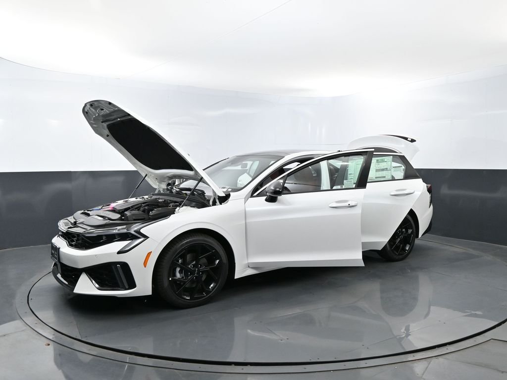 2026 Kia K5 GT-Line - Photo 9