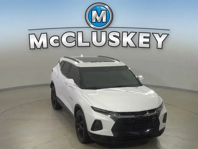 Used 2019 White Chevrolet RS image 8