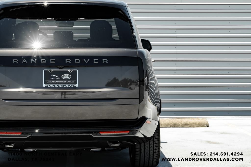 New 2026 Charente Grey Prem Met Land Rover SE image 49