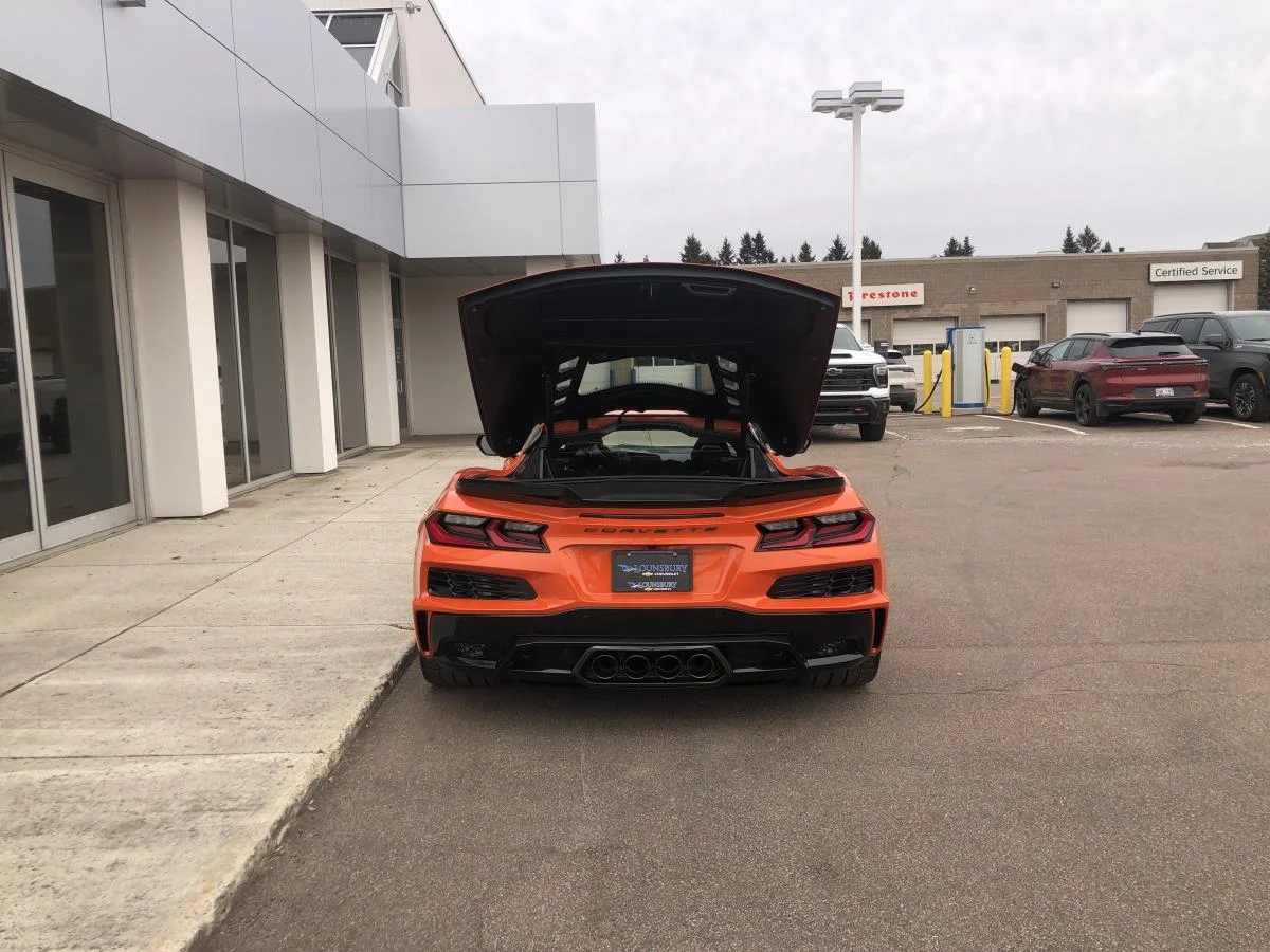New 2026 Orange Chevrolet 2dr Z06 Cpe w/2LZ image 7