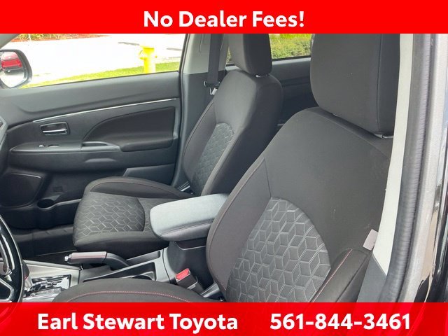 Used 2024 Black Mitsubishi 2.0 LE image 20