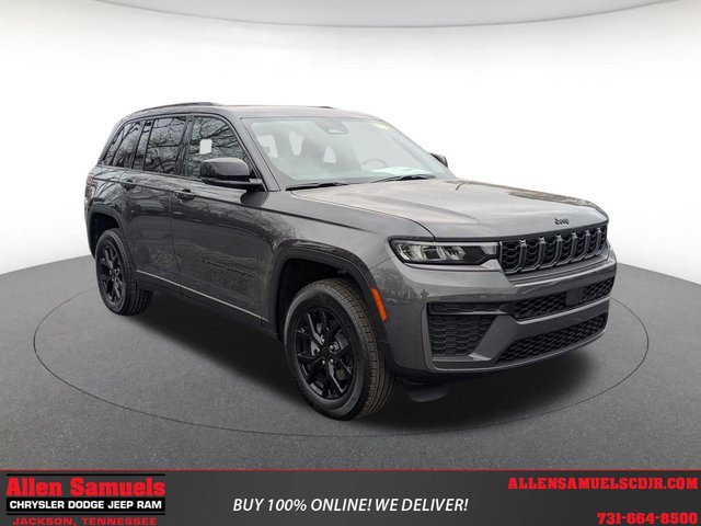 2026 Jeep Grand Cherokee Laredo Altitude