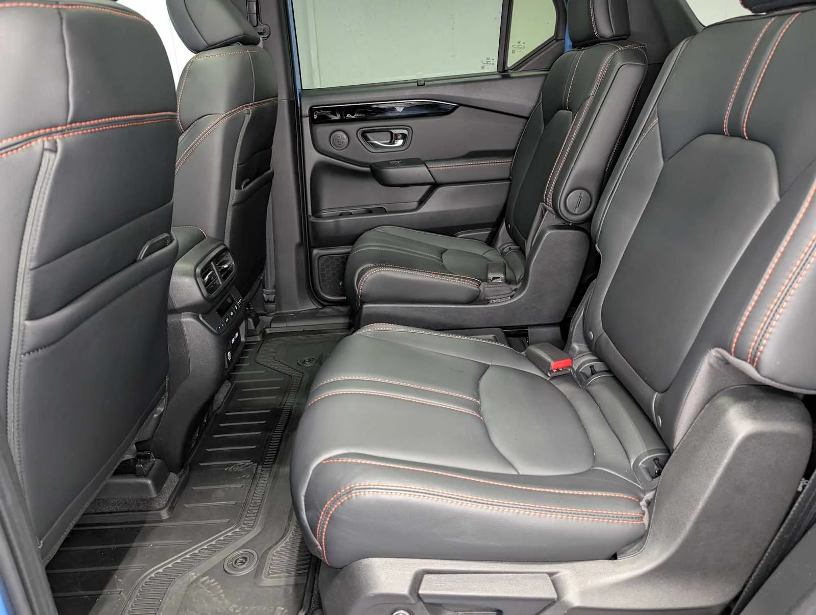 Certified Used 2023 Diffused Sky Pearl Honda AWD TRAILSPORT image 23