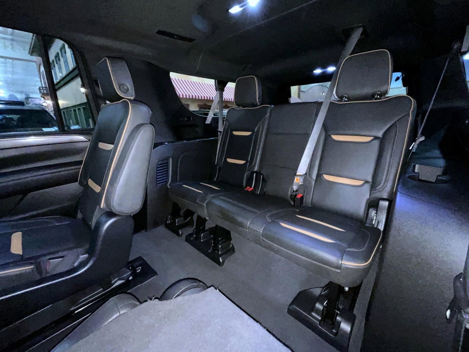 2023 GMC Yukon XL AT4 - Photo 20