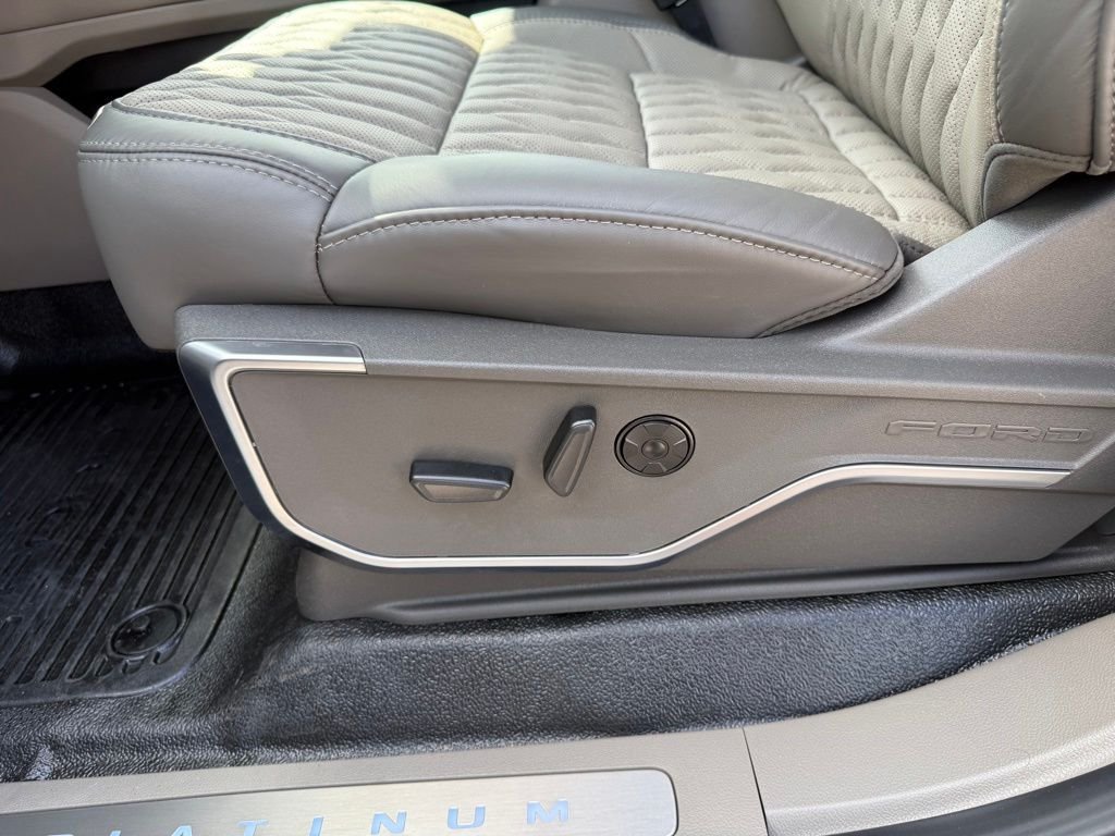 New 2026 Star White Metallic Tri-Coat Ford F-250® Platinum® image 7