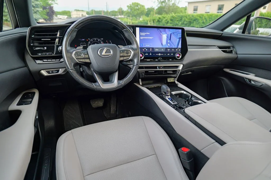 Used 2023 Green Pearl Lexus 350 Premium image 39