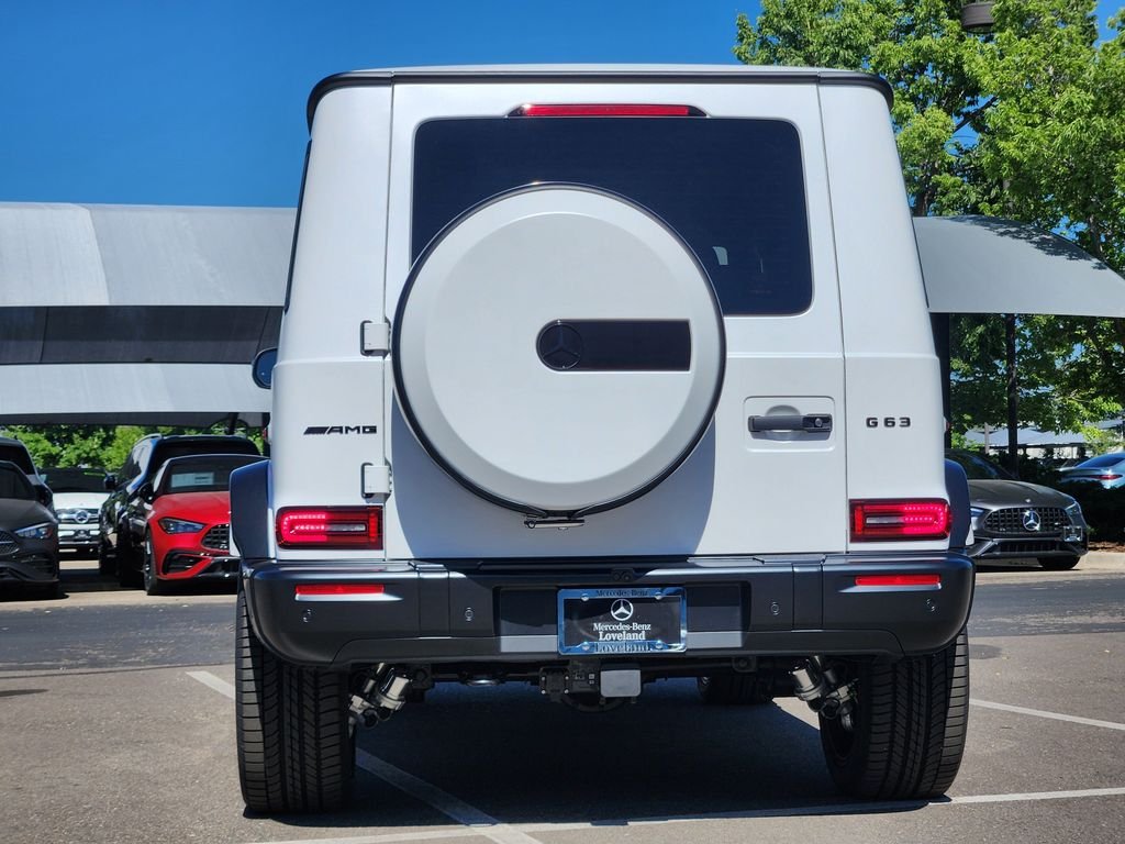 New 2027 MANUFAKTUR Moonlight White Magno Mercedes-Benz AMG® G 63 image 7