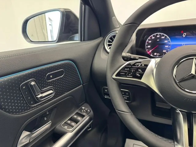 New 2026 Black Mercedes-Benz GLA 250 image 23