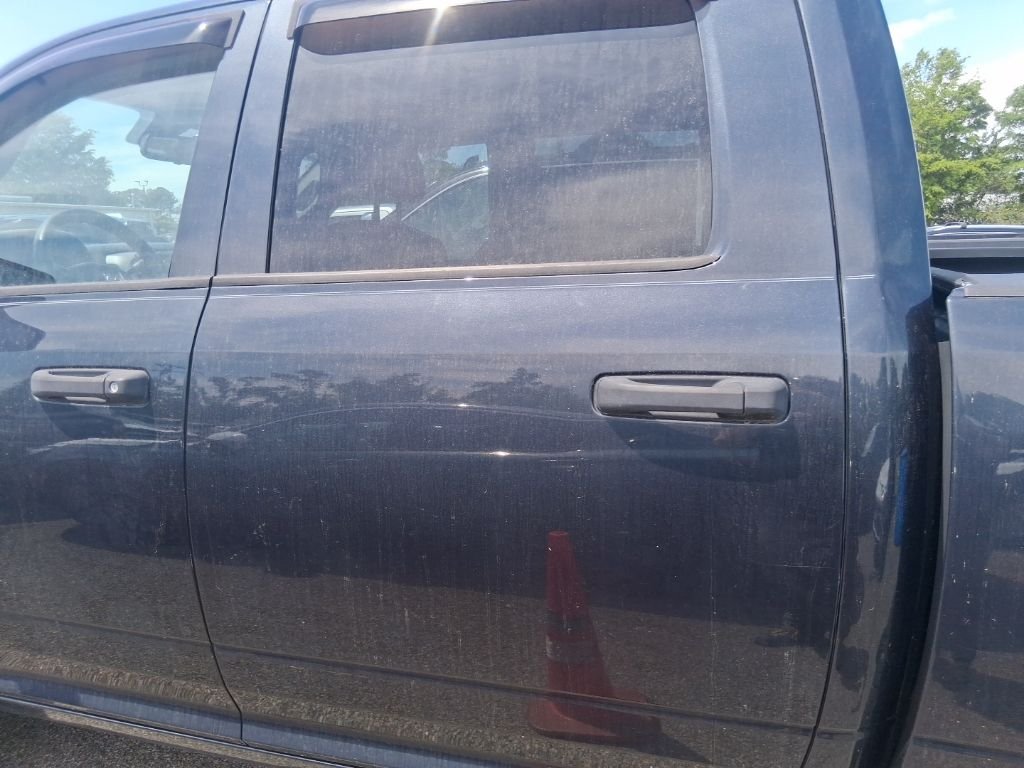 Used 2015 Gray Ram Express image 11