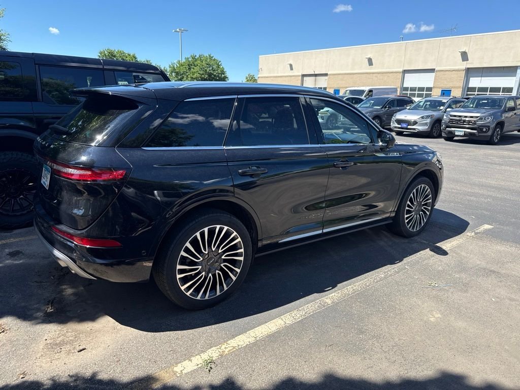Certified Used 2022 Black Lincoln Standard image 12