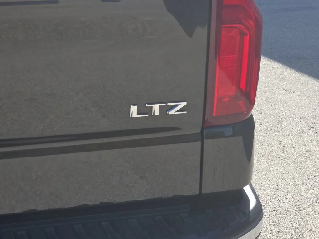 2023 Chevrolet Silverado 1500 LTZ - Photo 33