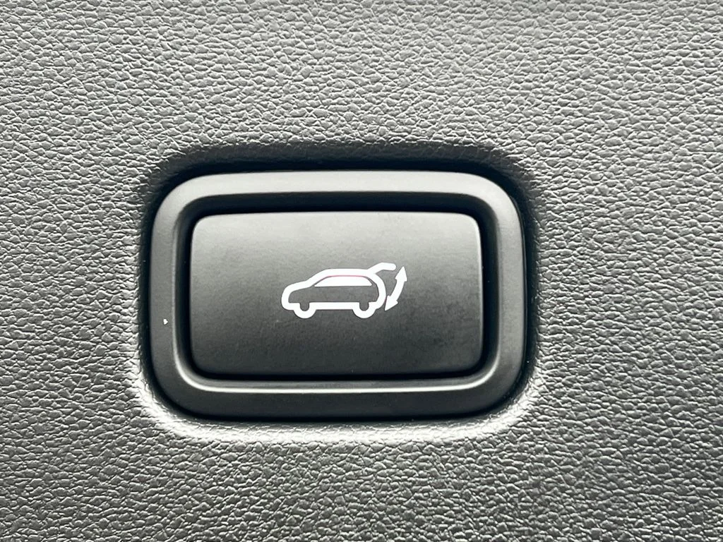 Used 2025 Green Hyundai XRT image 19