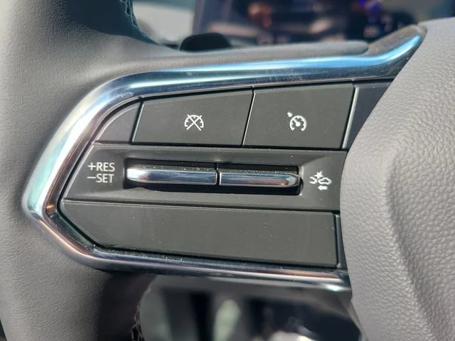 New 2026 Summit White Chevrolet LT - Extended Range image 24