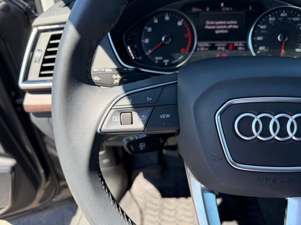 Used 2024 Daytona Gray Pearl Effect Audi 45 S line Premium image 16