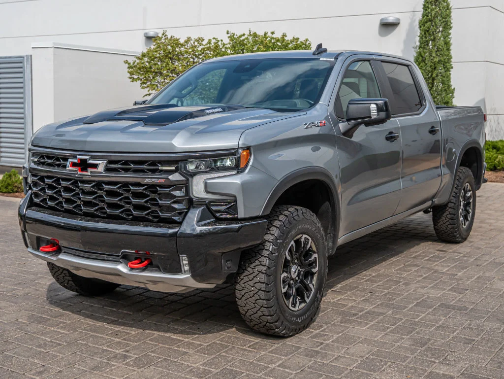 Used 2024 Sterling Gray Metallic Chevrolet ZR2 image 1