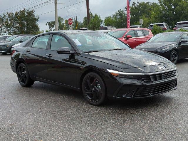 New 2026 Black Hyundai SEL Sport image 3