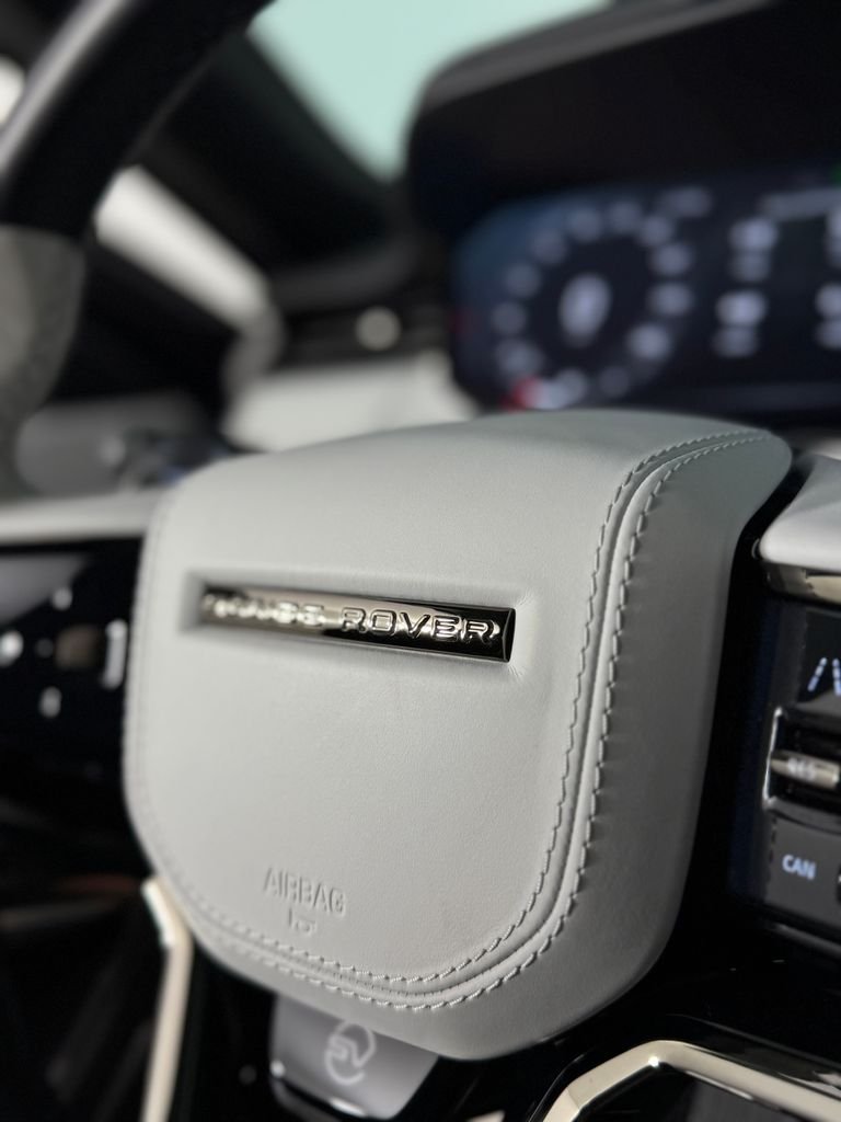Used 2025 Velocity Blue SV Bespoke Ultra Metallic Satin Land Rover SV Edition Two image 14