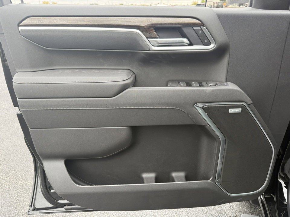 2026 GMC SIERRA - Image 13