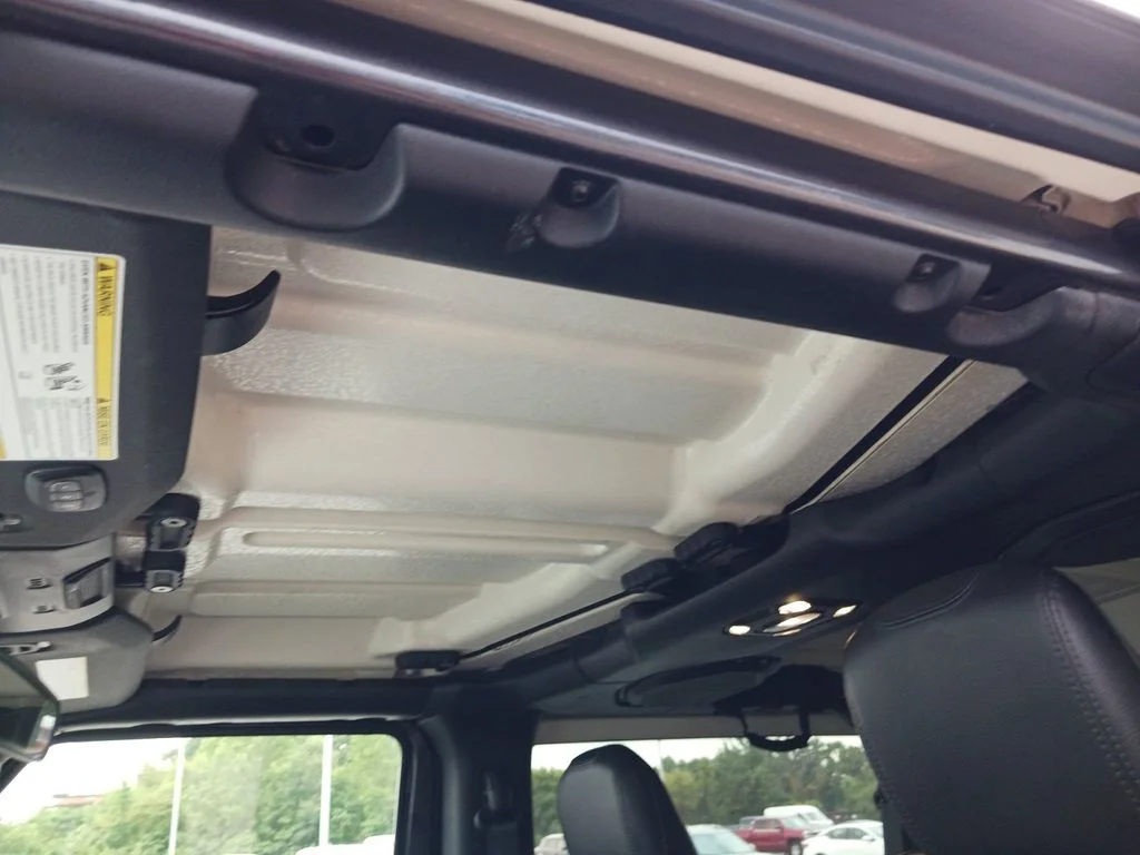 Used 2021 Gray Jeep Rubicon image 22