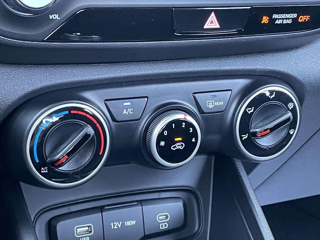 New 2026 White Hyundai SE image 26
