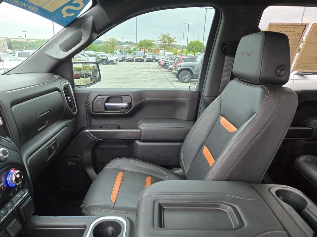 Used 2020 Blue GMC AT4 image 26