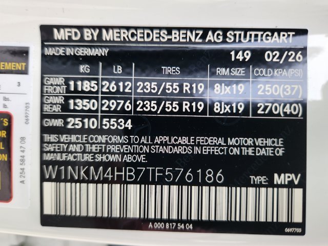 Used 2026 Polar White Mercedes-Benz GLC 300 image 23
