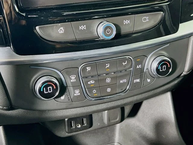 Used 2022 Gray Chevrolet 1LT image 20