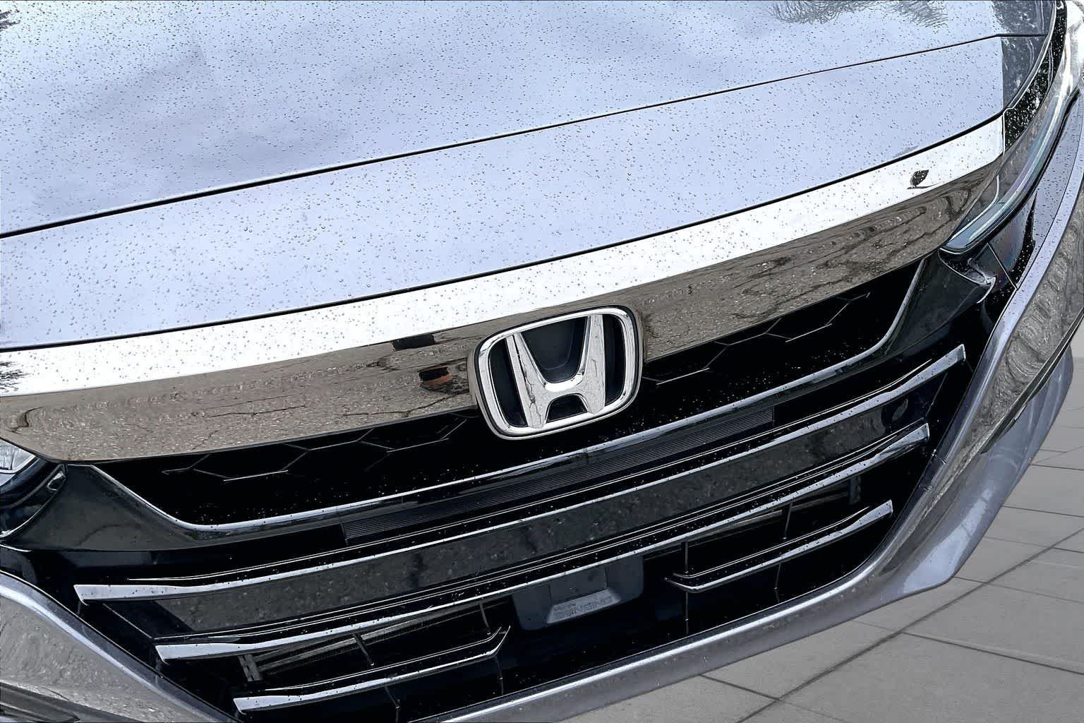 Used 2020 Modern Steel Metallic Honda Sport image 30