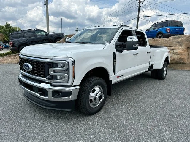New 2026 White Ford King Ranch image 8