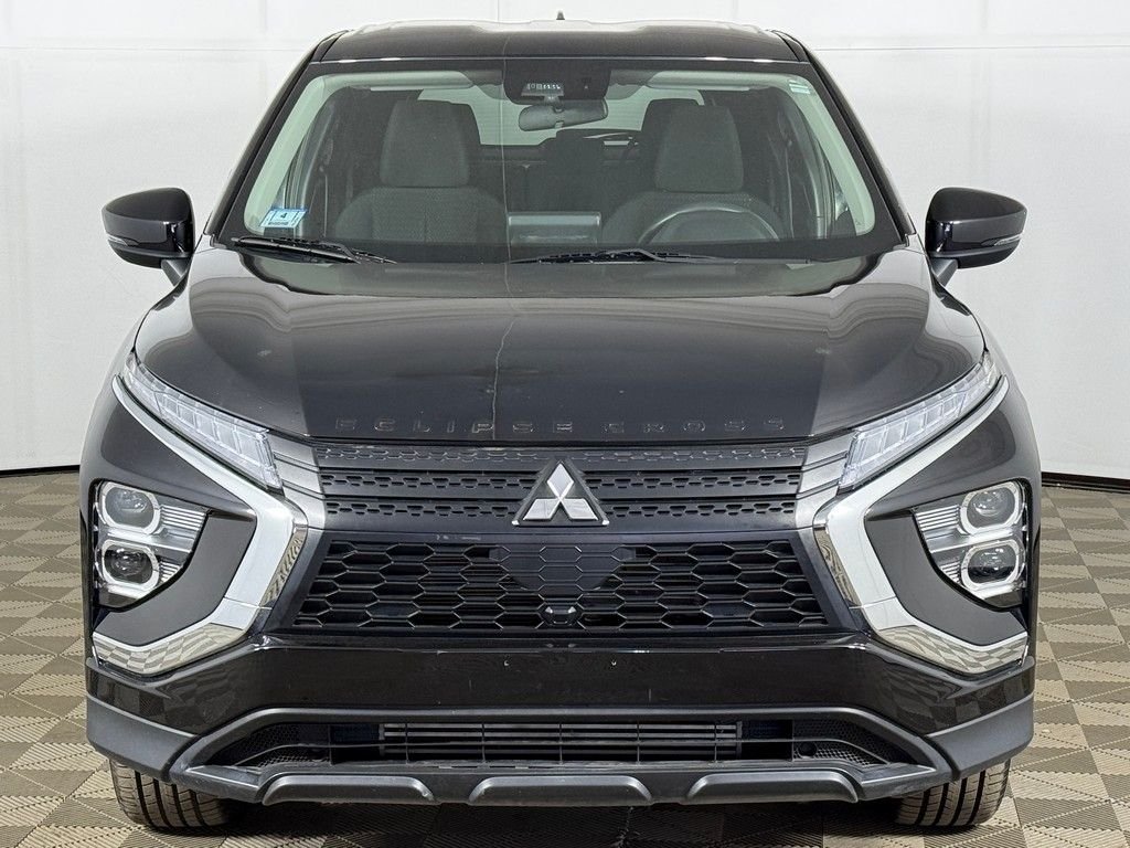 Used 2023 Black Mitsubishi LE image 8