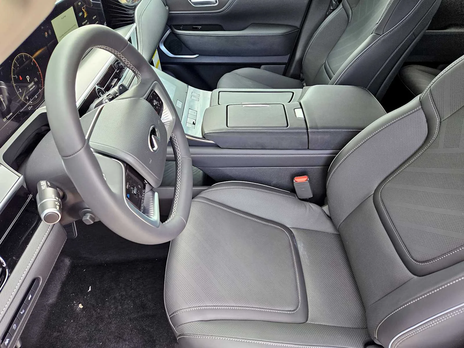 2026 INFINITI QX80 Luxe - Photo 8