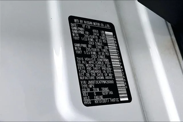 Used 2023 White Nissan SL image 16